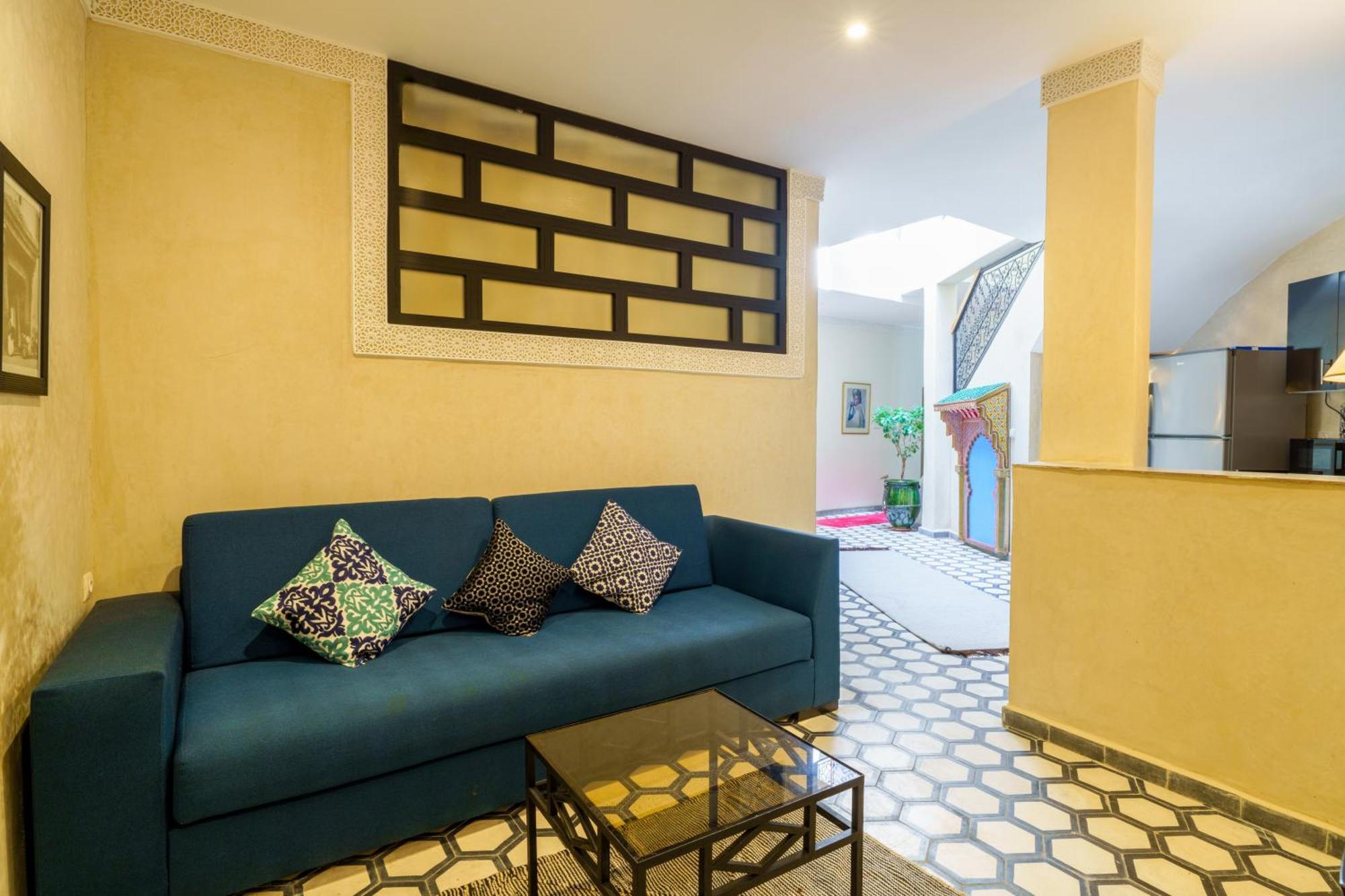 Riad 4 Chambres - Piscine & Petit Dejeuner Gratuit - Wifi Fibre Optique 马拉喀什 外观 照片