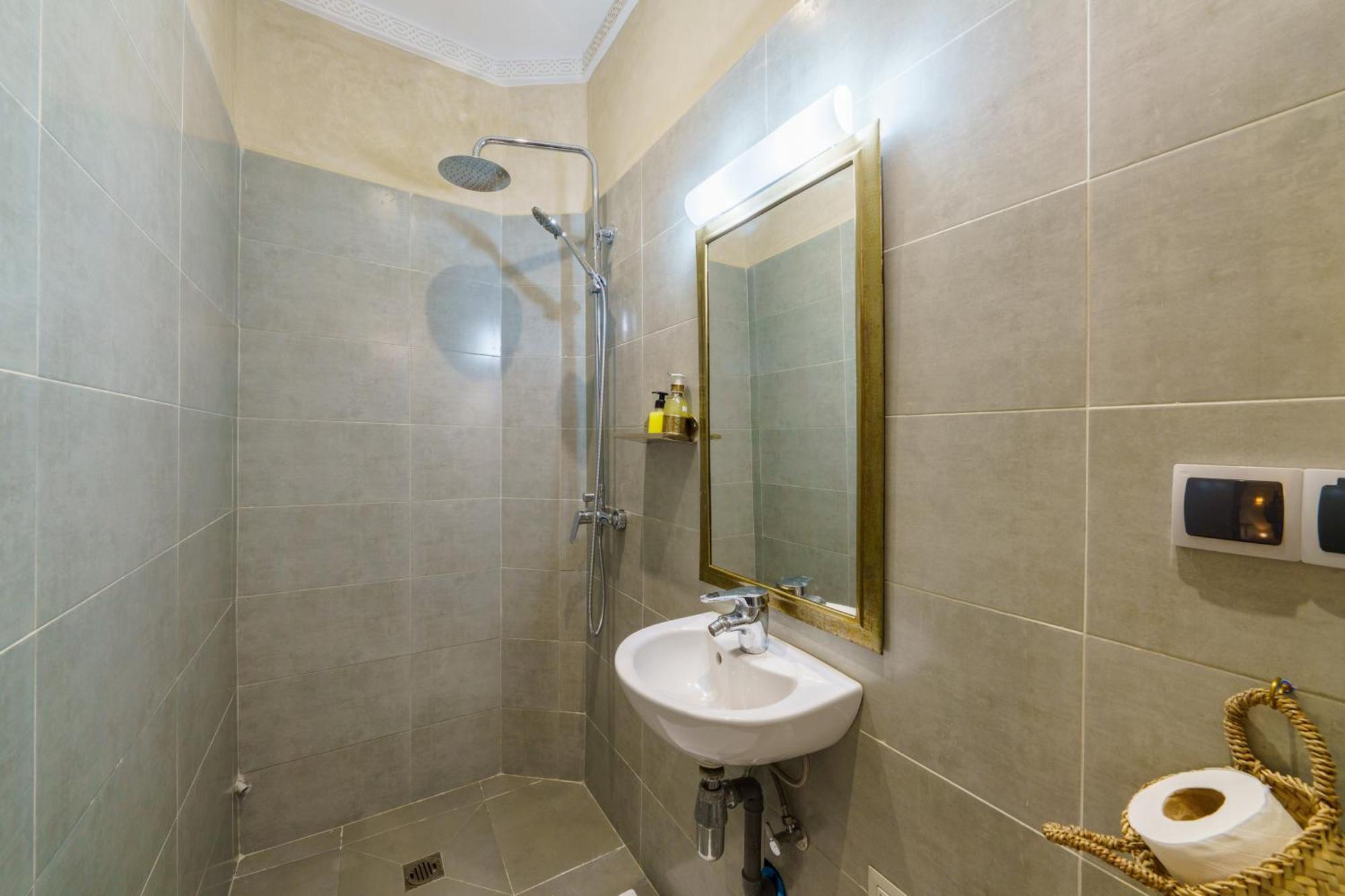 Riad 4 Chambres - Piscine & Petit Dejeuner Gratuit - Wifi Fibre Optique 马拉喀什 外观 照片